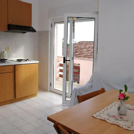 In Privlaka/zadar Riviera 7894 Привлака